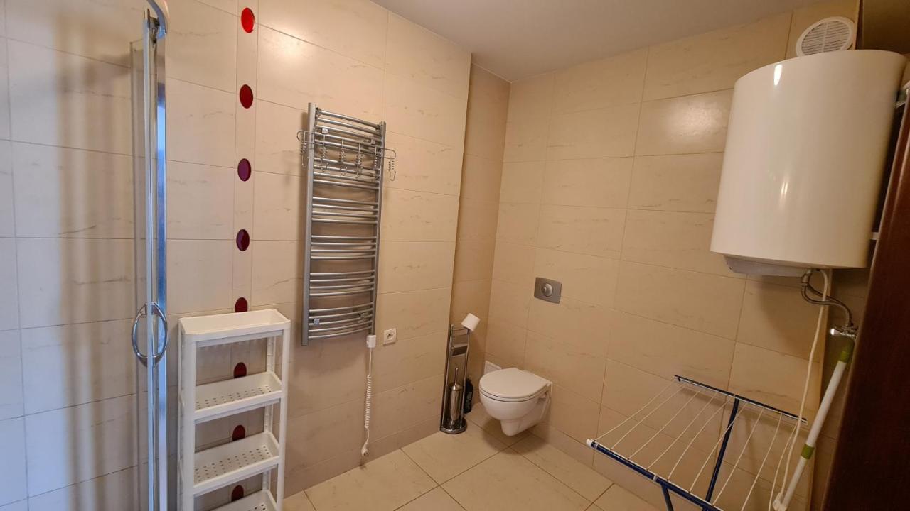 Apartamencik Z Ogrodkiem / Apartment With Garden Sarbinowo Exterior photo